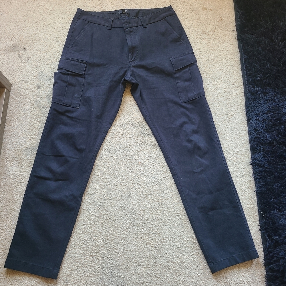 Black Tapered Cargo Pant - BANANA REPUBLIC